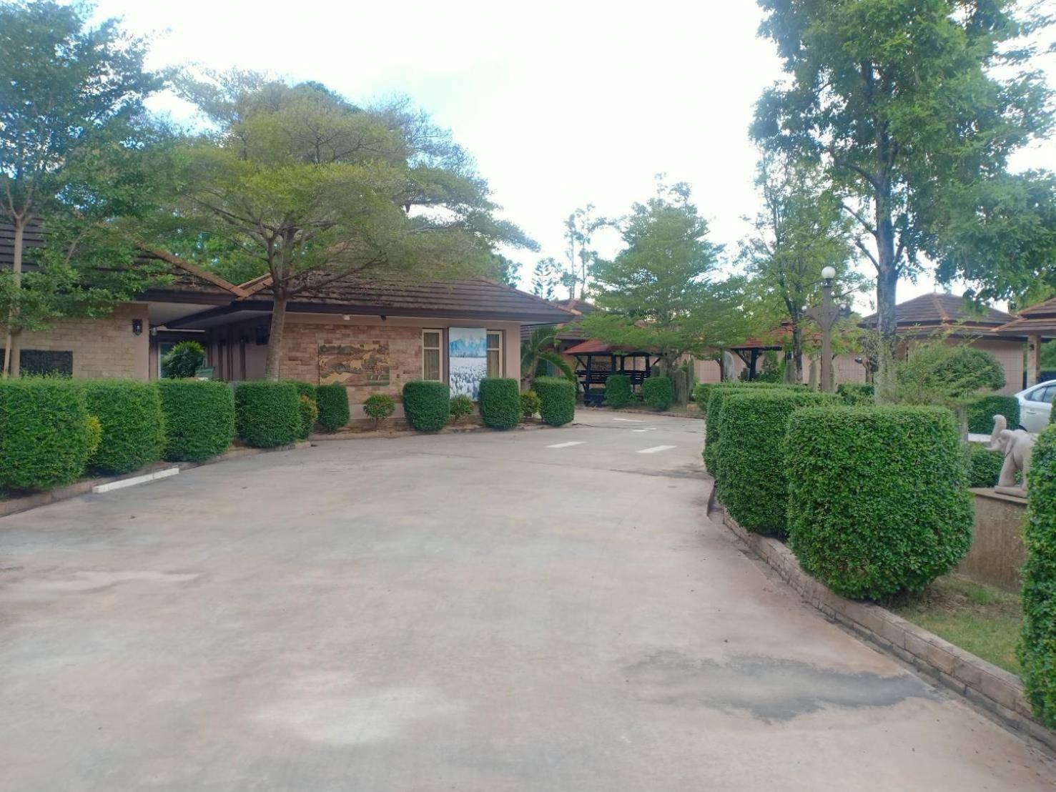 Capital O 75415 Nanthachart Riverview Resort Samut Songkhram Exterior foto